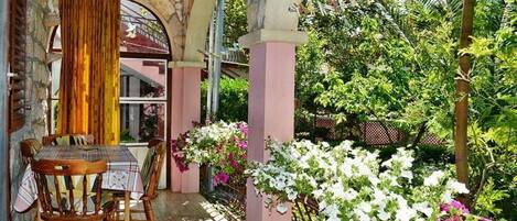 公寓 (A4) | 室外用餐