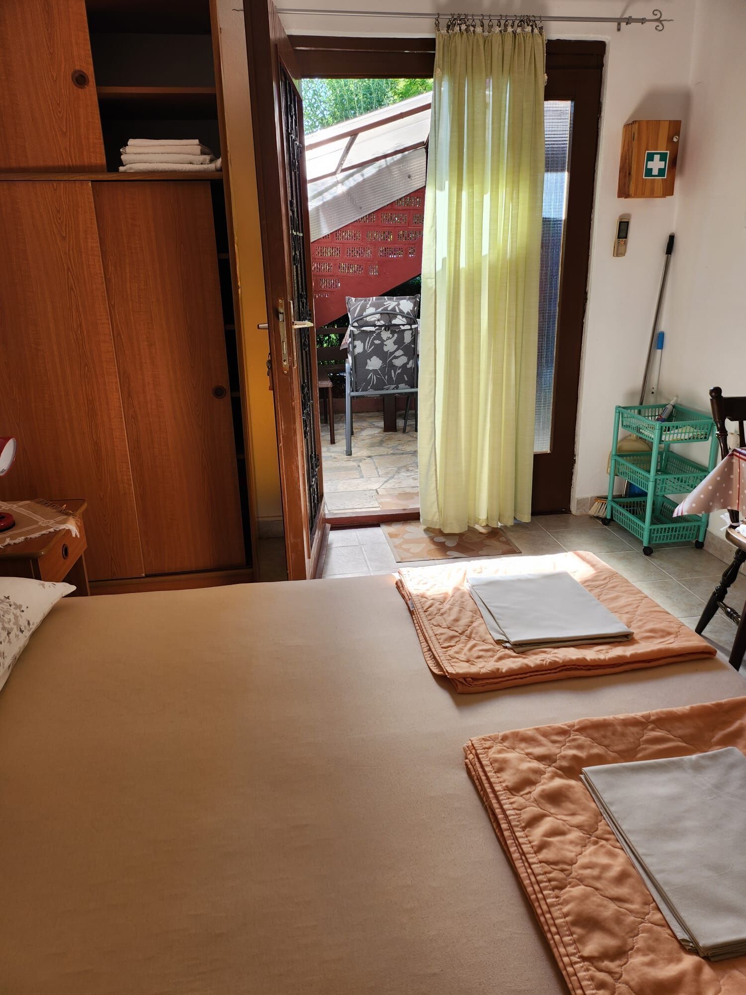 Apartment (A4) | Free WiFi, bed sheets