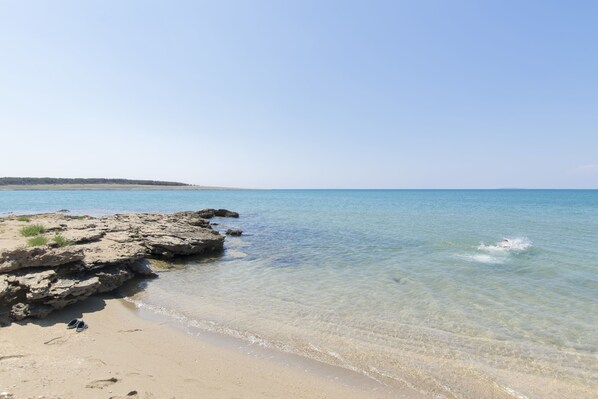 Beach - Apartments Tome (Povljana)