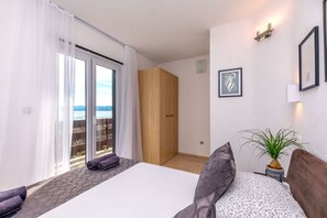 Apartment (A3) | Iron/ironing board, free WiFi