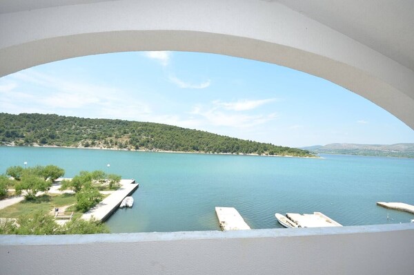 Apartments Zlatko - Brodarica