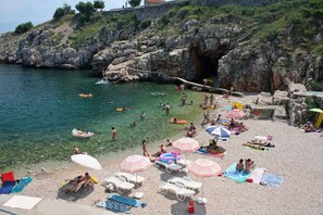 Beach - Apartments Marija (Vrbnik)
