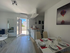 Apartment (A1) | Private kitchen | Fridge, microwave, oven, stovetop - Apartments Danira (Sibenik)