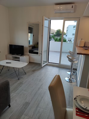 Apartment (A1) | Living room