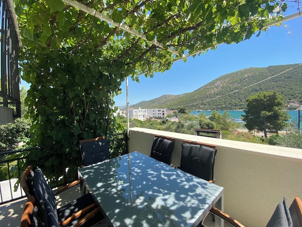 Apartment (A1) | Terrace/patio