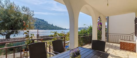 Terassi/patio