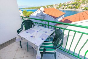 Apartment (A1) | Water view