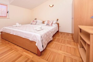 Apartment (A4) | Free WiFi