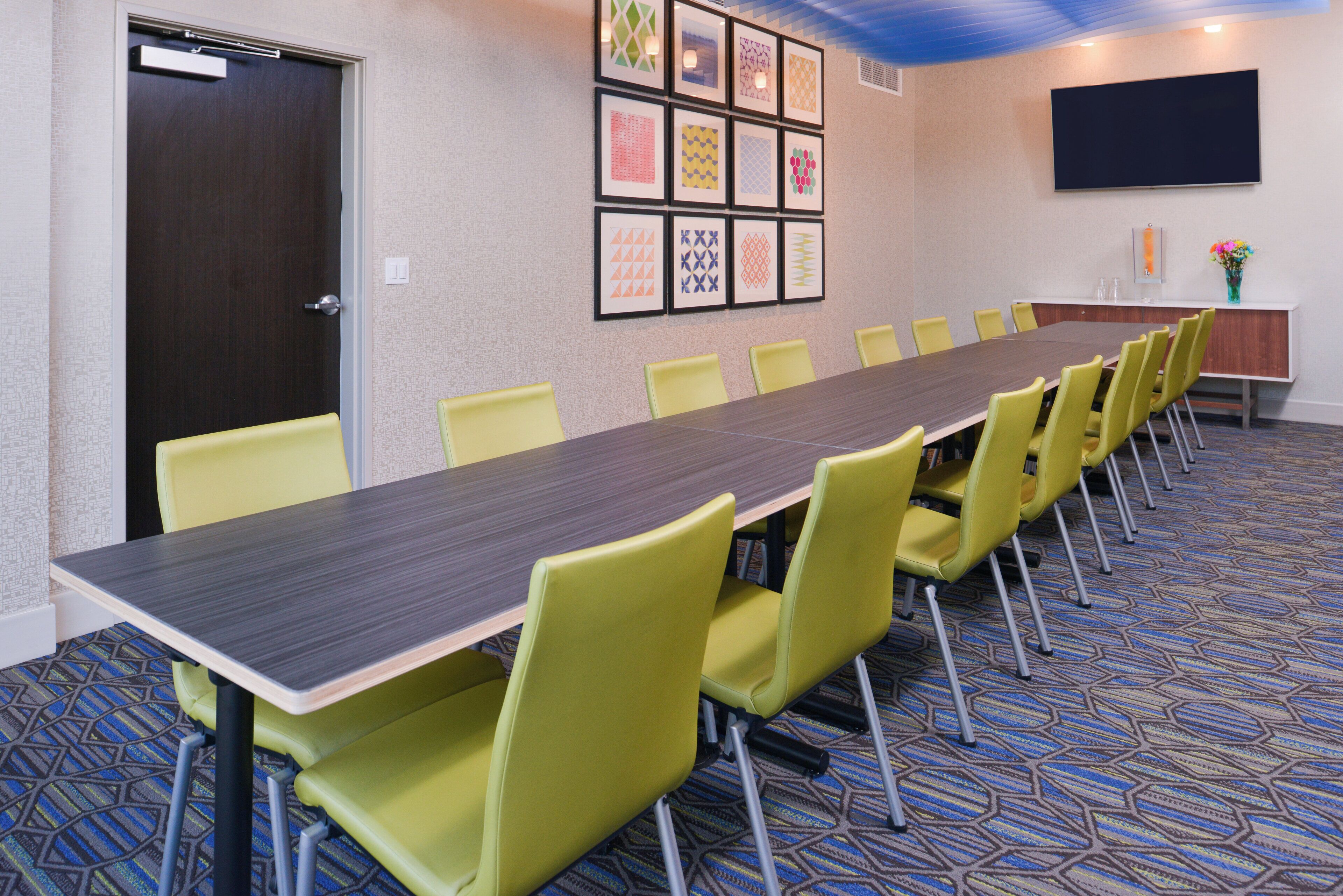 Meeting facility