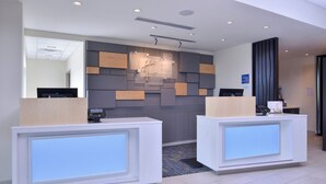 Unclassified image, 4 of 63, button - Holiday Inn Express & Suites Olathe West by IHG (Olathe)
