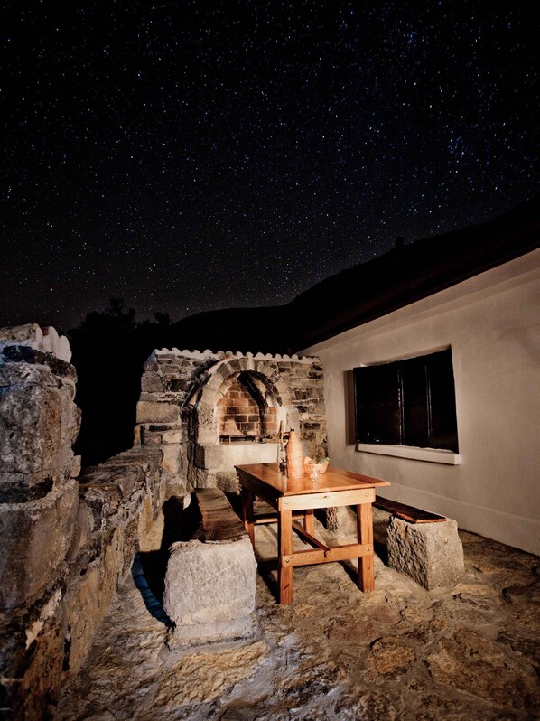 Outdoor dining - House Sandra (Senj)