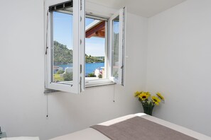 2 habitaciones, wifi gratis y ropa de cama