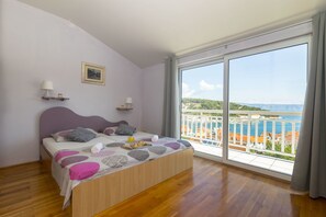 Apartment (A3) | Iron/ironing board, free WiFi, bed sheets - Apartments Palma (Jelsa)
