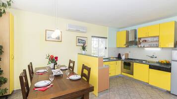 Apartament (A2) | Servei de restauració