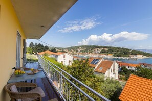 Apartment (A2) | Water view