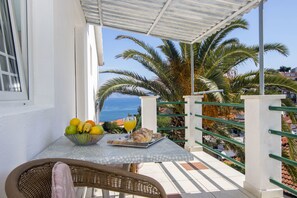 Apartment (A3) | Terrace/patio - Apartments Palma (Jelsa)