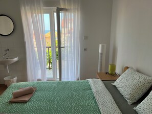 Apartment (A1) | Free WiFi - Apartments Pasko (Primosten)