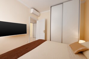 House | 2 bedrooms, in-room safe, iron/ironing board, free WiFi - House Gold Point (Opatija)