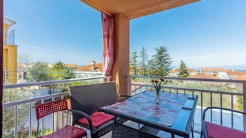 Apartamento (A1) | Sacada