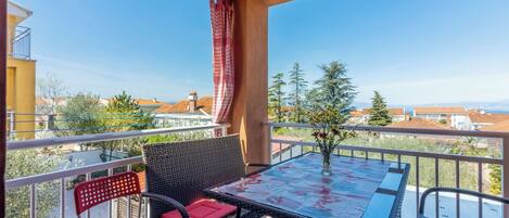 Apartment (A1) | Balcony