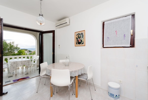 Apartments Anka - Rab