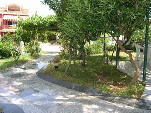 Property grounds - Apartments Merima (Krk)