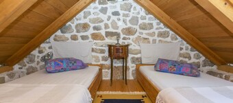 House Cottage