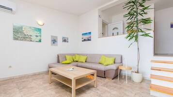 Apartment (A3) | Living room