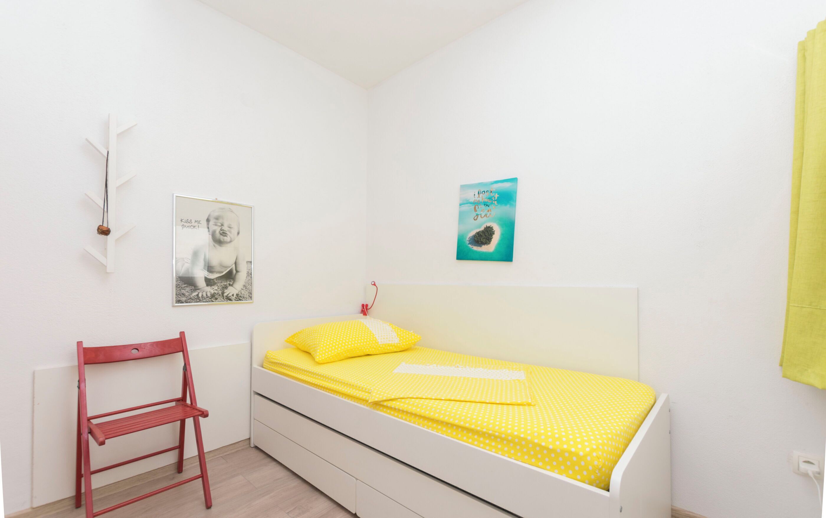 Apartment (A3) | Iron/ironing board, free WiFi