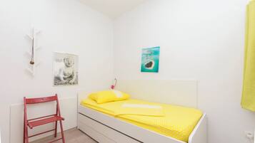 Apartment (A3) | Iron/ironing board, free WiFi