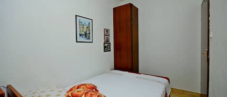 Tabla de planchar con plancha y wifi gratis