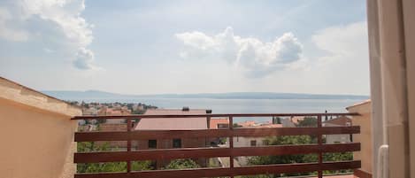 ลานระเบียง/นอกชาน