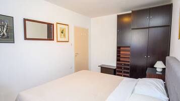 Apartment (A1) | 2 bedrooms, iron/ironing board, WiFi (free), bed sheets