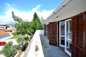 Balcony - Apartments Renato (Novalja)