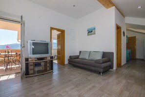 TV - Apartments Marija (Marina)