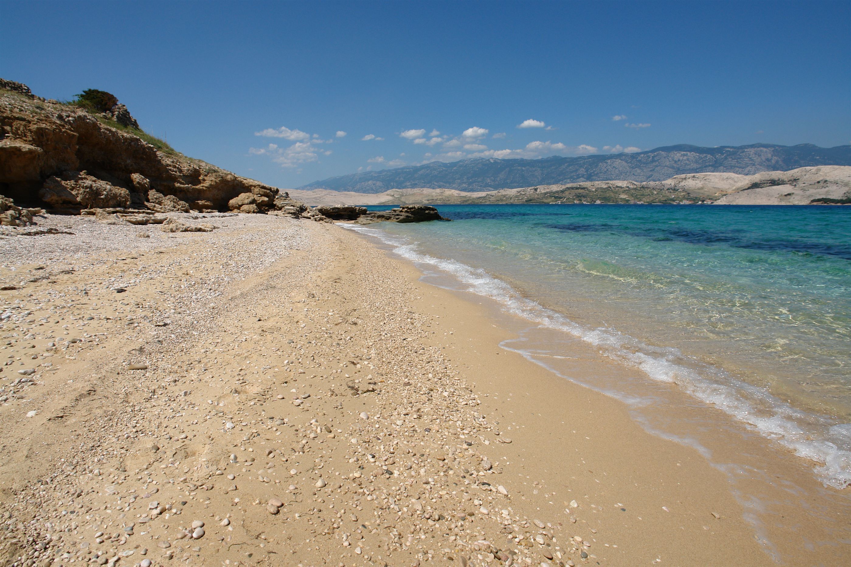 بالقرب من الشاطئ