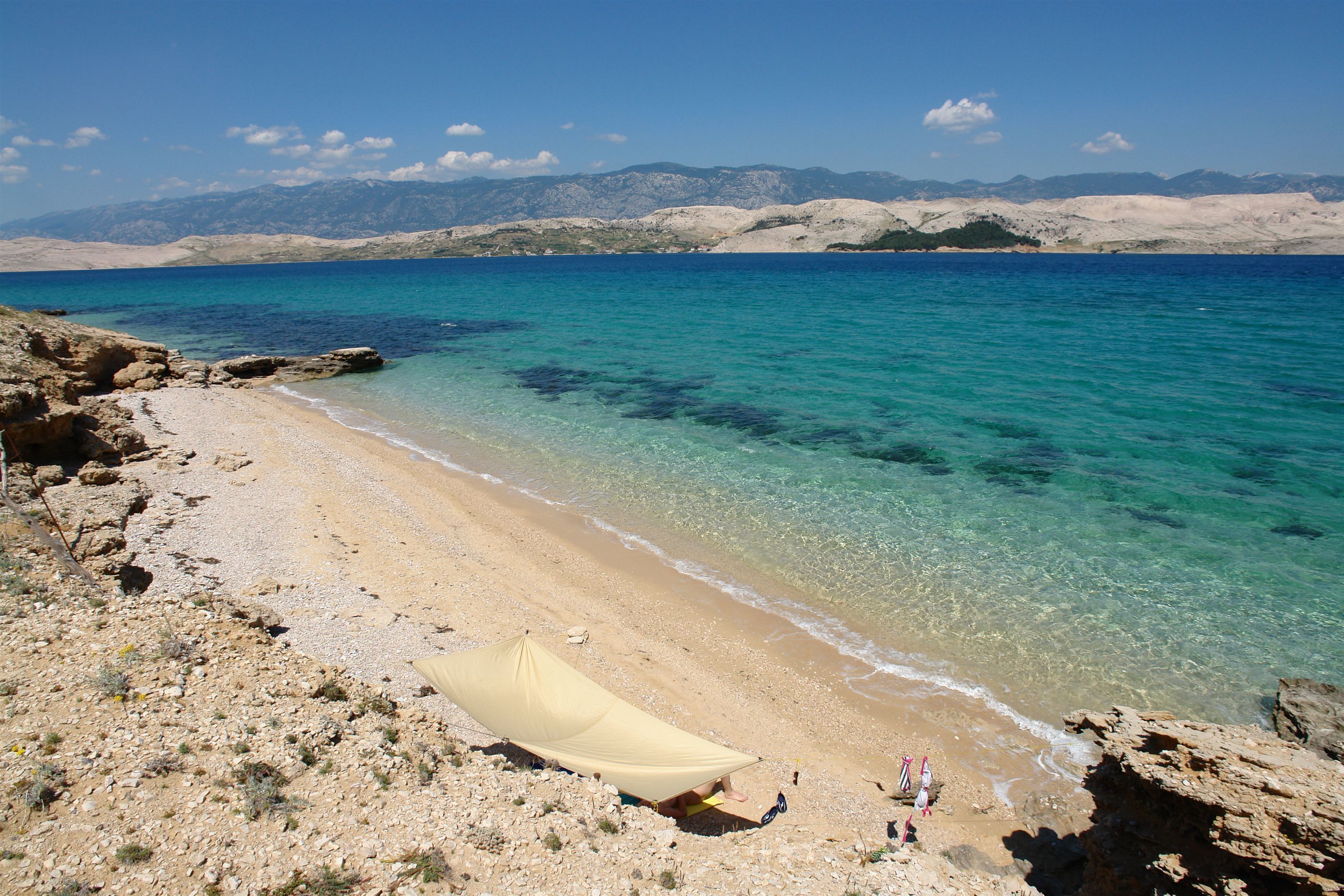 بالقرب من الشاطئ