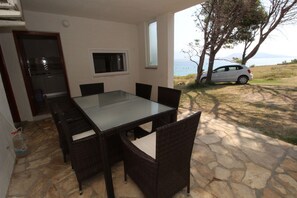 Outdoor dining - Apartment Marija (Pag)