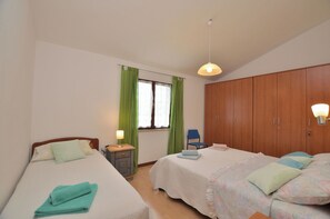 House | 2 bedrooms, iron/ironing board, free WiFi - House Marlu (Marcana)