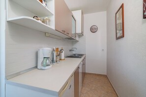 Apartment (A1) | Private kitchen