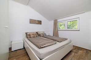 Ferienhaus | 2 Schlafzimmer, Bügeleisen/Bügelbrett, kostenloses WLAN