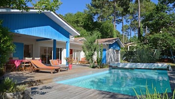 Piscine extérieure, piscine chauffée