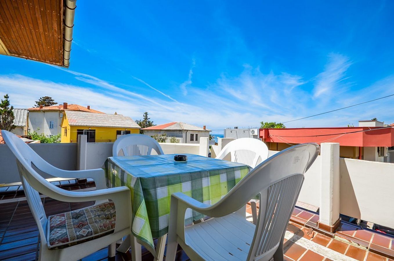 Zimmer (S1) | Blick auf das Wasser