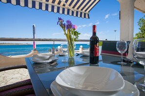 Terrace/patio - Apartment Primorska (Novalja)