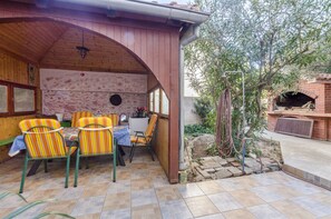 BBQ/picnic area - Apartments Franciska (Sibenik)