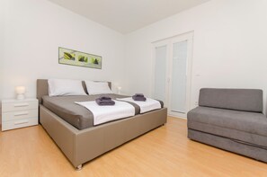 Apartment (A1)