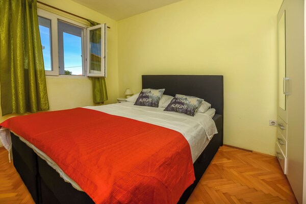 Apartments Ercegovic - Rogoznica