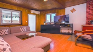 公寓 (A1) | 客廳 | 智能電視、Netflix