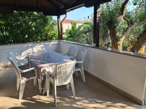Apartment (A3) | Balcony