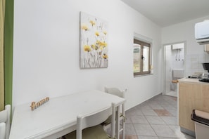 Studio (A1) | Eigene Küche